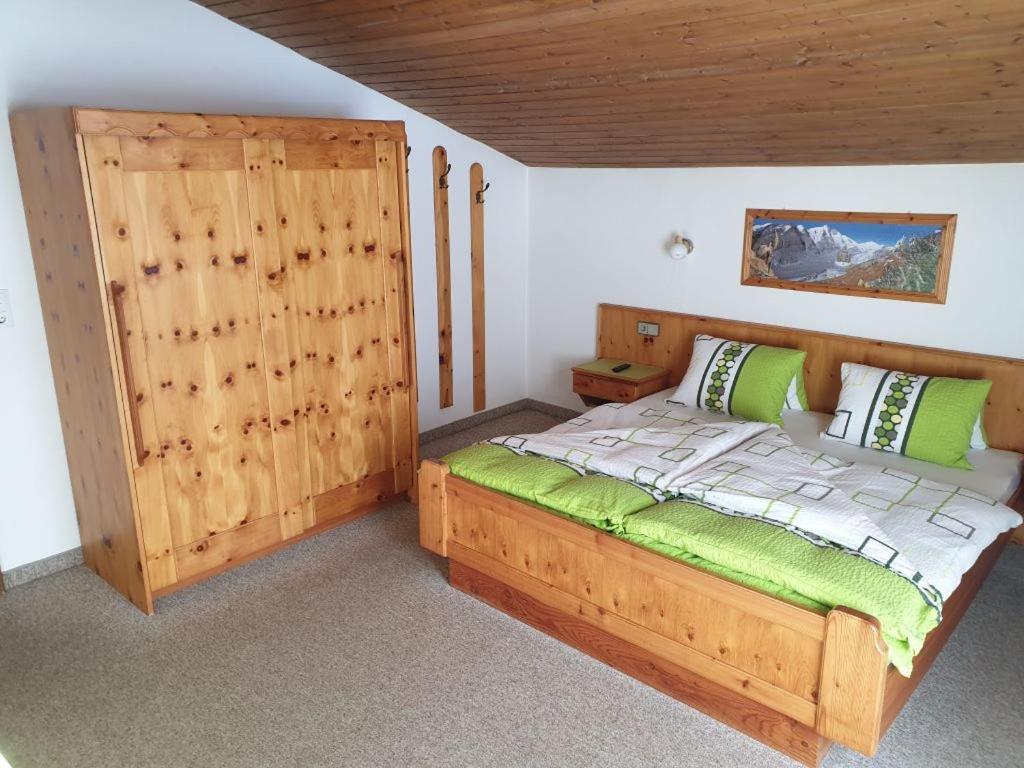 Ferienhaus Alpenblick Heiligenblut Exteriör bild